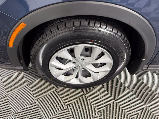 Used 2025 Honda CR-V LX image 13