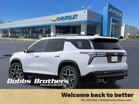 New 2026 Chevrolet Traverse High Country w/ LPO, Floor Liner Package image 3