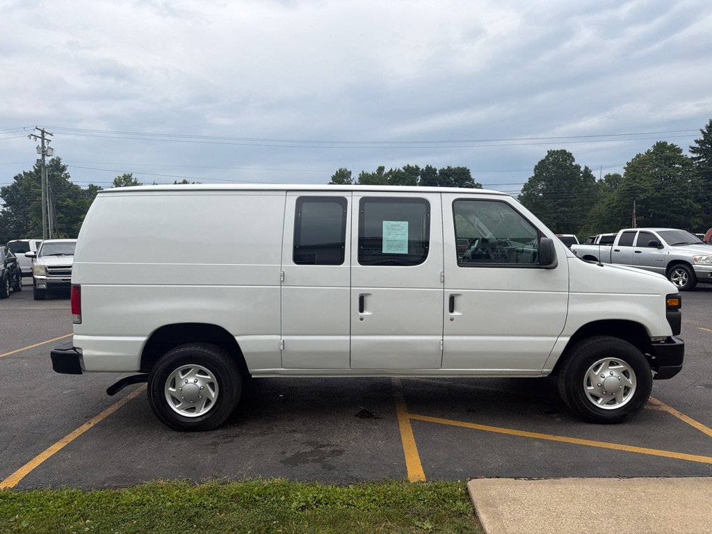 Used 2014 Ford E-350 and Econoline 350 Super Duty RWD image 5