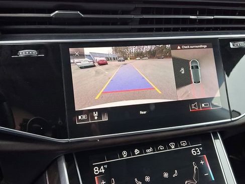 Used 2020 Audi Q8 Prestige w/ Prestige Package image 24
