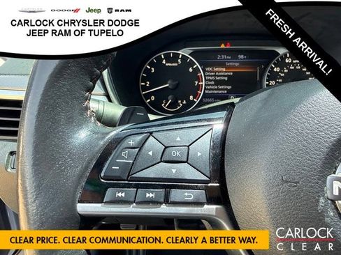 Used 2024 Nissan Altima 2.5 SR FWD image 17