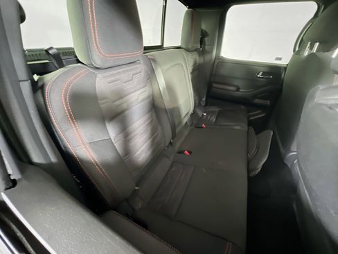 Used 2025 Nissan Frontier PRO-4X w/ Pro Convenience Package image 25