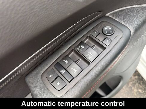 Used 2026 Dodge Durango GT AWD/4WD image 14