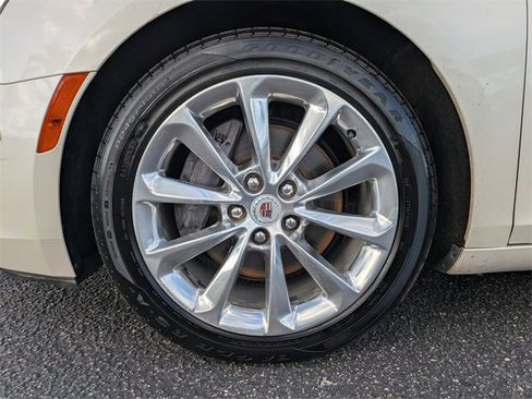 Used 2014 Cadillac XTS Premium image 11