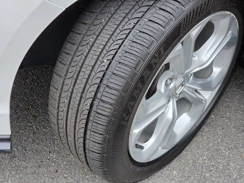 Used 2023 Honda Accord LX image 19