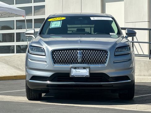 Certified 2021 Lincoln Nautilus FWD image 8