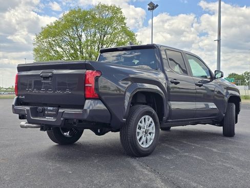 New 2026 Toyota Tacoma SR5 AWD/4WD image 14