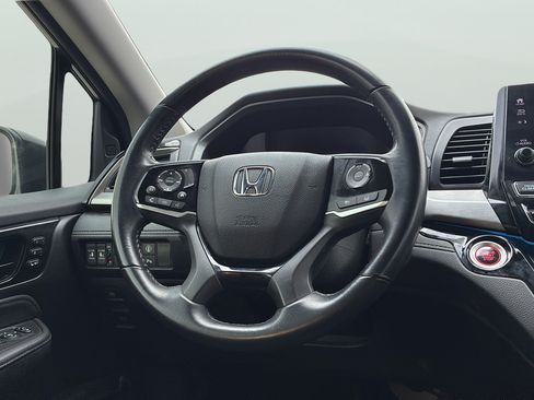 Used 2022 Honda Odyssey Touring image 19