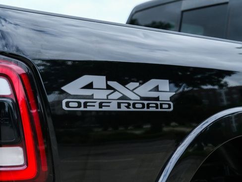 Used 2019 RAM 2500 Laramie AWD/4WD image 30