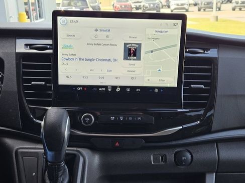 Used 2024 Ford Transit 350 XLT image 22