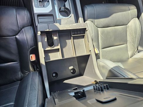 Used 2014 Toyota Tundra Limited w/ Limited Premium Package image 30