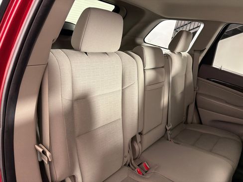 Used 2011 Jeep Grand Cherokee Laredo w/ Mopar Chrome Edition Group AWD/4WD image 20