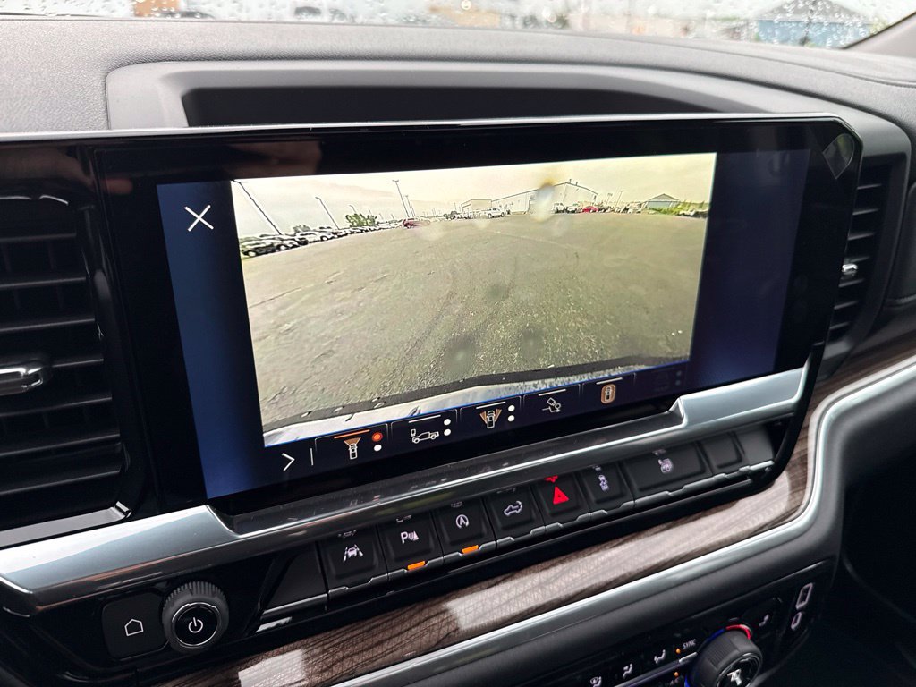 New 2026 Chevrolet Silverado 1500 RST w/ Dark Appearance Package AWD/4WD image 29