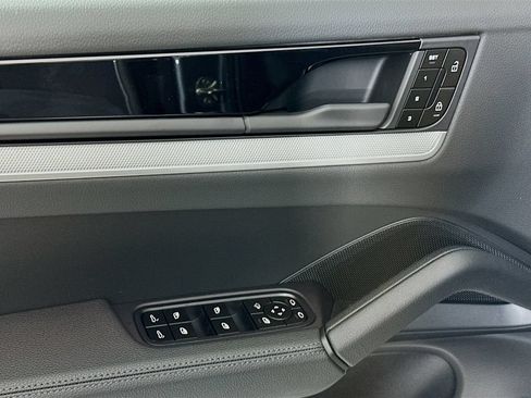 New 2026 Porsche Cayenne S AWD/4WD image 20
