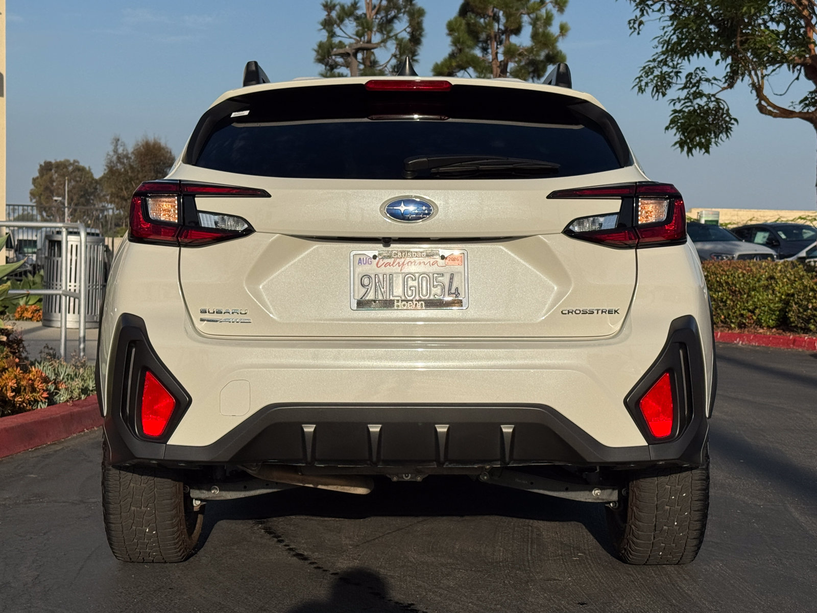 Used 2024 Subaru Crosstrek 2.0i Premium w/ Crosstrek Mirror Package AWD/4WD image 12