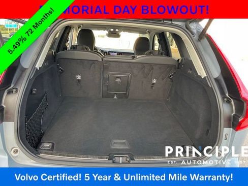 Certified 2023 Volvo XC60 B5 Ultimate w/ Climate Package AWD/4WD image 23