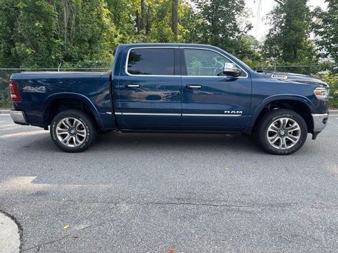Used 2022 RAM 1500 Limited AWD/4WD image 12