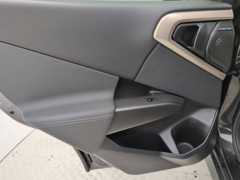 New 2025 BMW X3 xDrive30i w/ Premium Package image 21