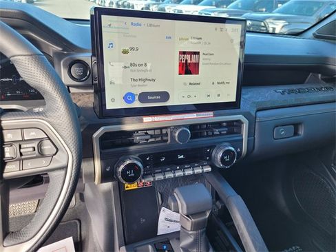 Used 2024 Toyota Tacoma Limited image 37