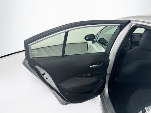 Used 2021 Toyota Corolla LE w/ Carpet Mat Package (TMS) FWD image 24