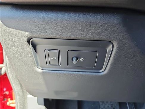 New 2026 Jaguar F-PACE R-Dynamic S image 22