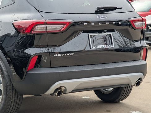 New 2026 Ford Escape Active image 6