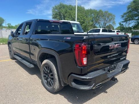Used 2022 GMC Sierra 1500 Elevation w/ Elevation Premium Package AWD/4WD image 6
