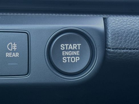 New 2025 Porsche Panamera image 28