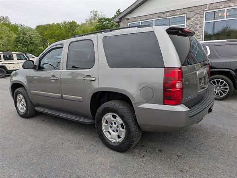 Used 2007 Chevrolet Tahoe LT w/ LT Preferred Equipment Group AWD/4WD image 4