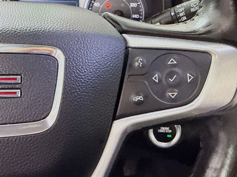 Used 2020 GMC Terrain SLE w/ Driver Convenience Package FWD image 15