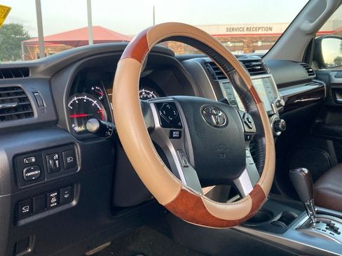 Used 2024 Toyota 4Runner Limited RWD image 9