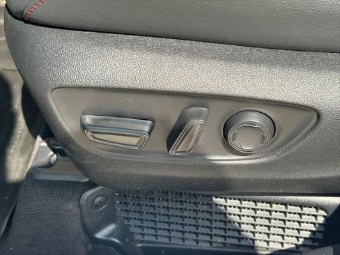 Certified 2025 Toyota Sienna XSE w/ XSE Plus Package FWD image 28