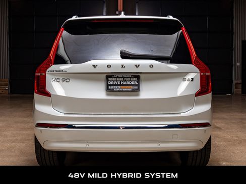 Used 2025 Volvo XC90 B6 Ultra w/ Protection Package Premier image 7