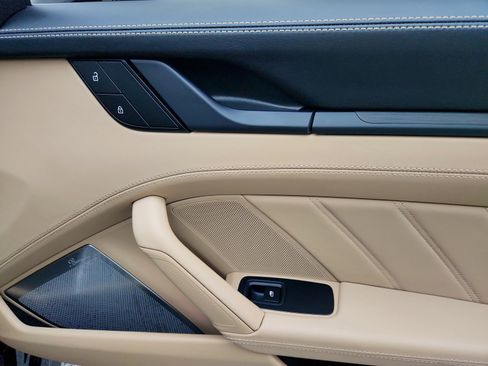 Used 2023 Porsche 911 Carrera 4 GTS image 27