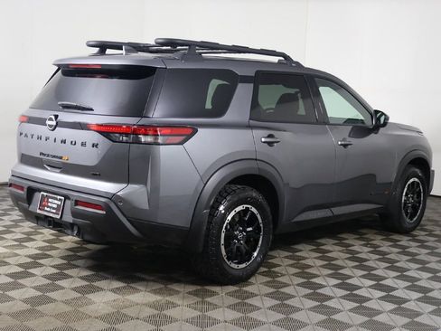 Used 2023 Nissan Pathfinder Rock Creek image 11