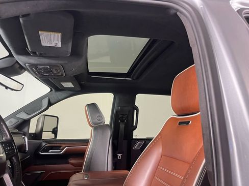 Used 2024 GMC Sierra 2500 Denali Ultimate image 26
