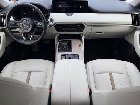 Used 2025 MAZDA CX-90 3.3 Turbo w/ Premium Plus Pkg image 16