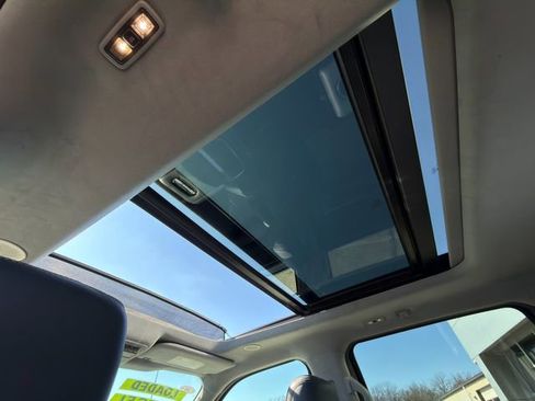 Used 2024 Ford F450 Limited w/ FX4 Off-Road Package image 16