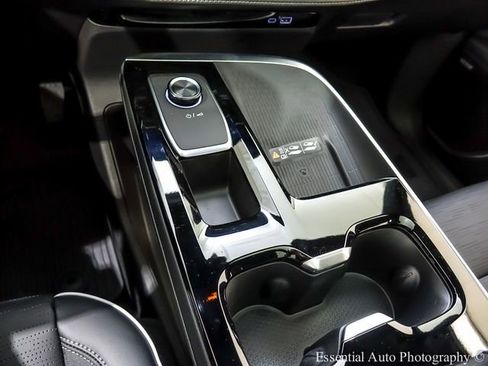 New 2026 Buick Enclave Sport Touring w/ Power Package image 19