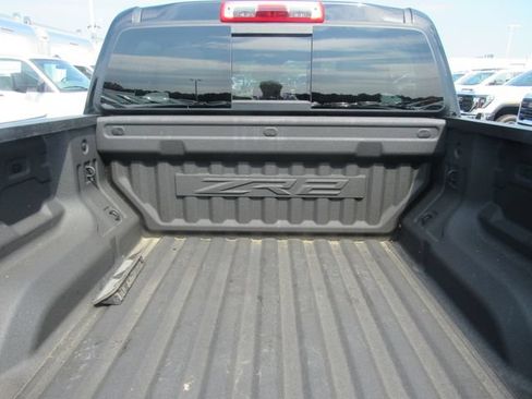 Certified 2024 Chevrolet Colorado ZR2 w/ Safety Package AWD/4WD image 27