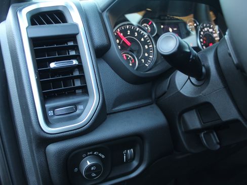 Used 2025 RAM 2500 Big Horn image 8