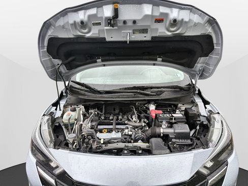 Used 2025 Nissan Versa SV FWD image 38