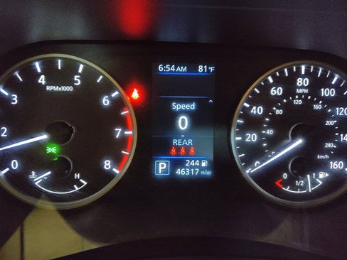 Used 2024 Nissan Sentra S FWD image 23
