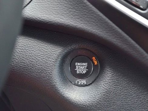 Used 2021 Jeep Cherokee Latitude Lux AWD/4WD image 24