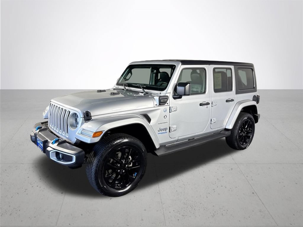 Certified 2022 Jeep Wrangler Unlimited Sahara AWD/4WD image 2