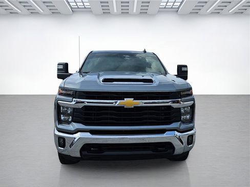 Used 2024 Chevrolet Silverado 2500 LT w/ All Star Edition image 3