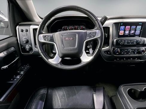 Used 2018 GMC Sierra 1500 SLT w/ SLT Premium Package AWD/4WD image 10