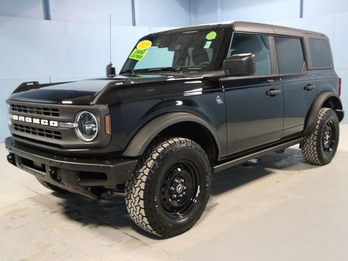 Used 2023 Ford Bronco Black Diamond image 31