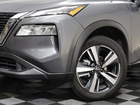 Used 2023 Nissan Rogue SL AWD/4WD image 3
