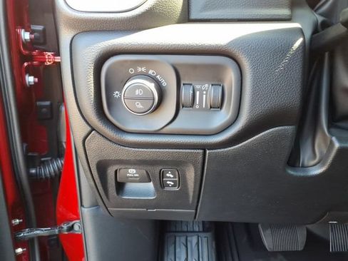 New 2026 RAM 1500 Big Horn AWD/4WD image 16